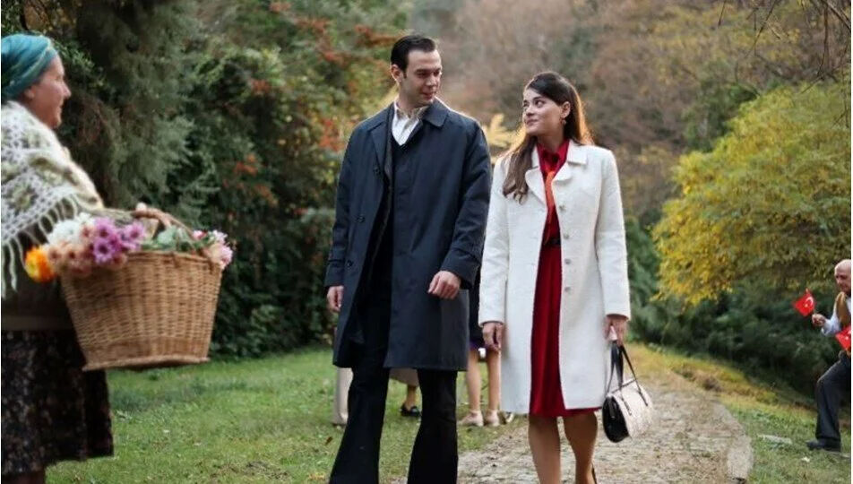 Sen Ağlama İstanbul oyuncuları kimler, konusu nedir, hangi yılda geçiyor? İlk bölüm yarın ekranlarda! - 6. Resim