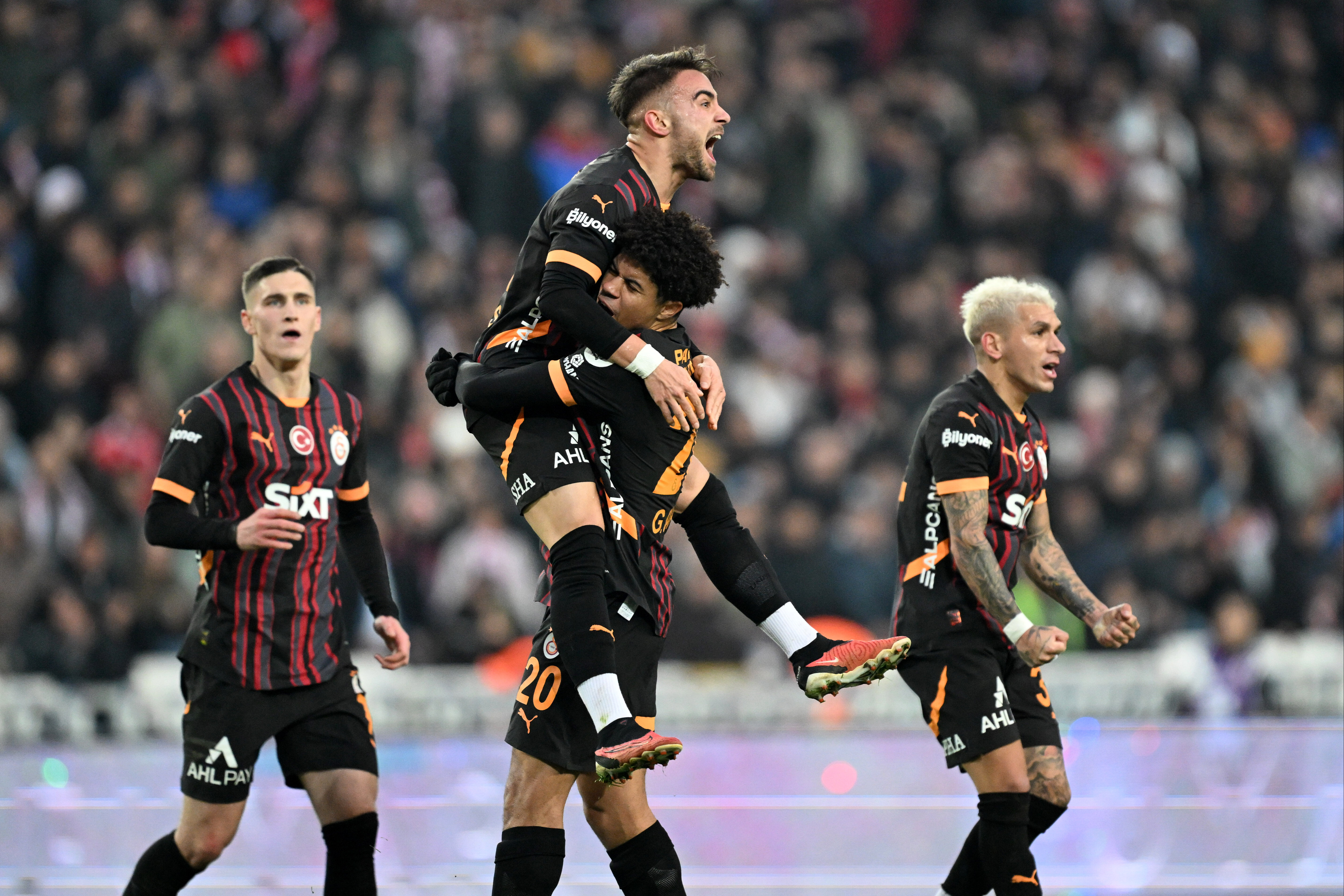 Spor yazarları Sivasspor-Galatasaray maçını değerlendirdi! "Utanç gecesi" - 4. Resim