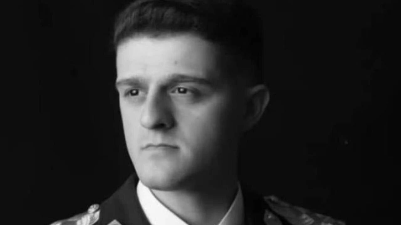 Türkiye vatan evlatlarına ağlıyor! Isparta'da 6 şehidin acı haberi baba ocağına ulaştı - 6. Resim