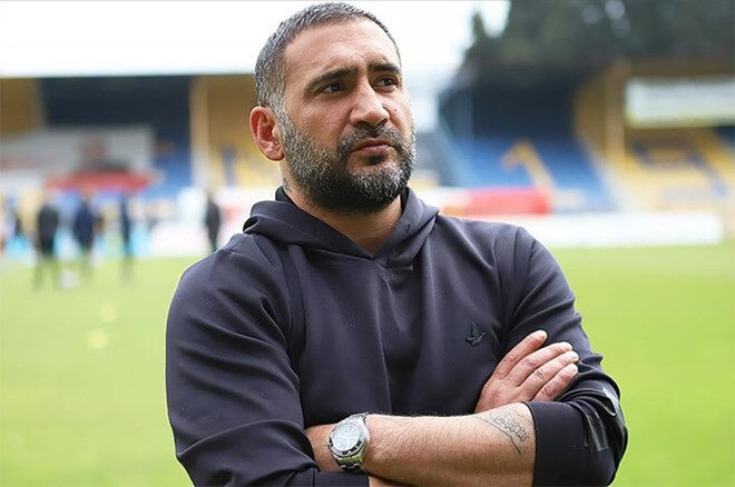 Ümit Karan, Barış Alper Yılmaz'a faul yapan Manaj'a verilmesi gereken cezayı açıkladı! TFF'ye çağrı yaptı - 2. Resim