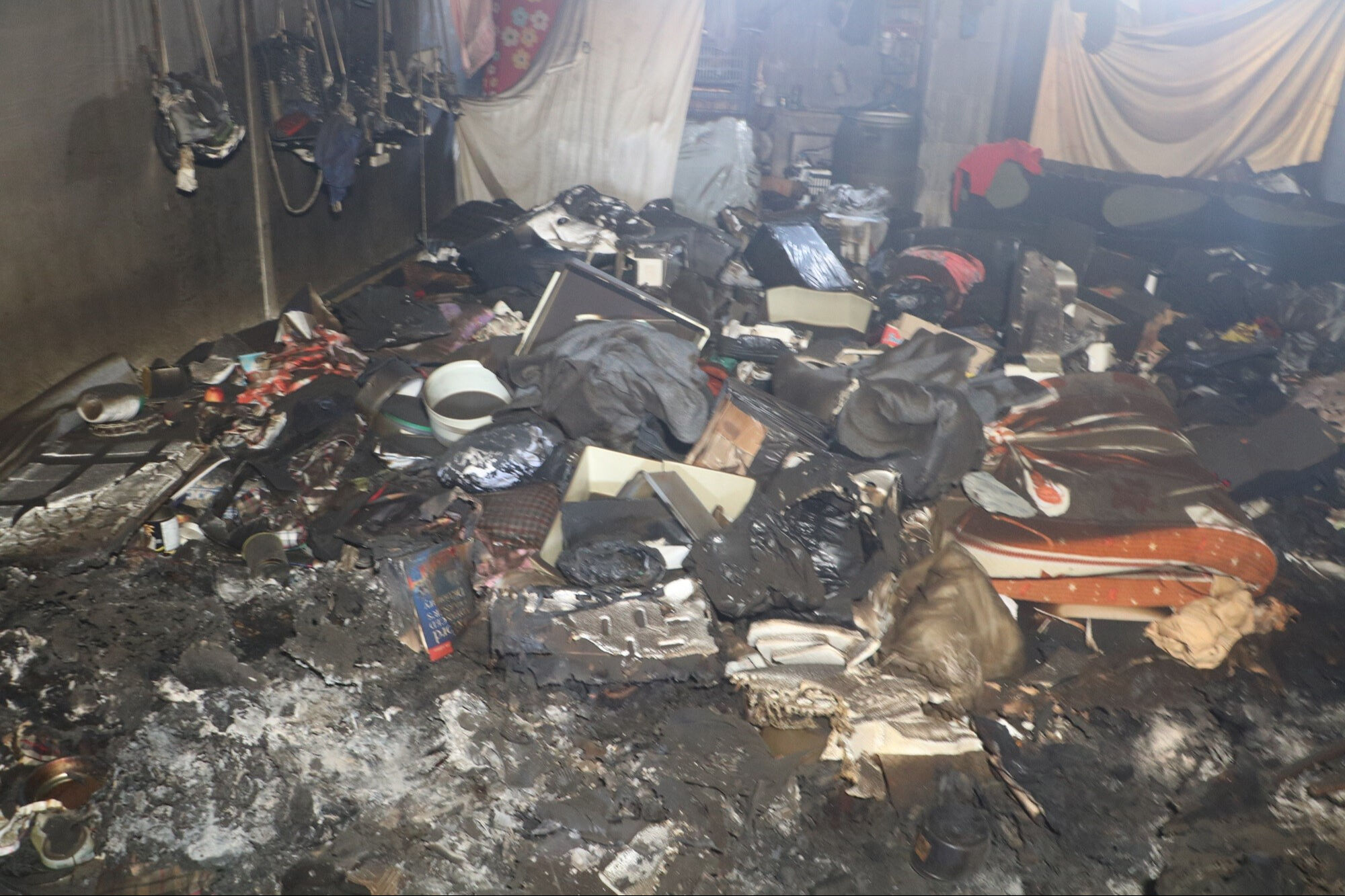 Devrik Esad rejimin ölüm kampı! Sednaya Hapishanesi'ndeki pres makinaları görüntülendi - 5. Resim