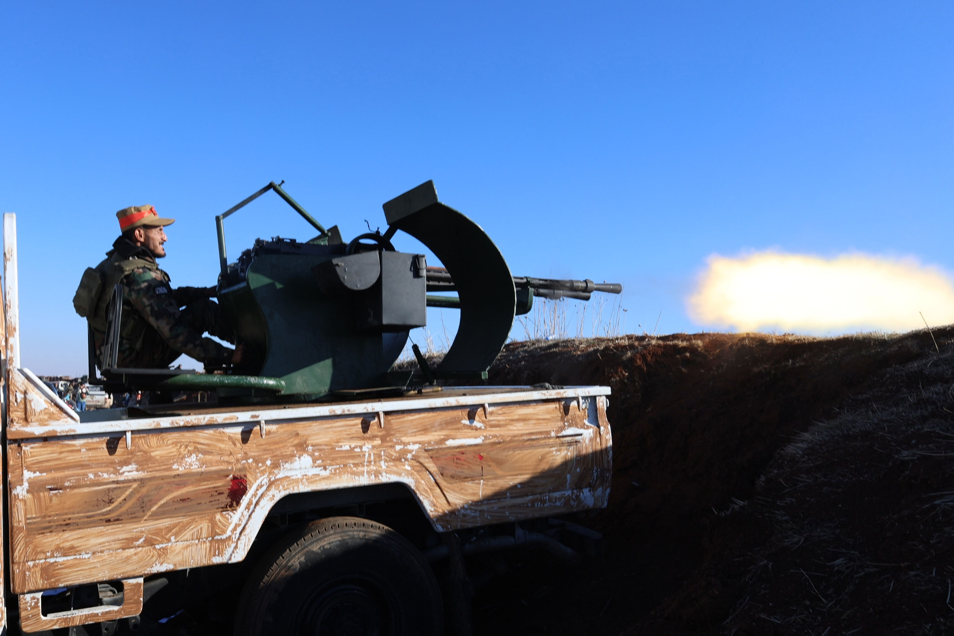 En büyük terör yuvası Menbiç'i temizlemişlerdi! İşte Suriyeli muhaliflerin yeni hedefi: Geliyoruz, dua edin - 5. Resim