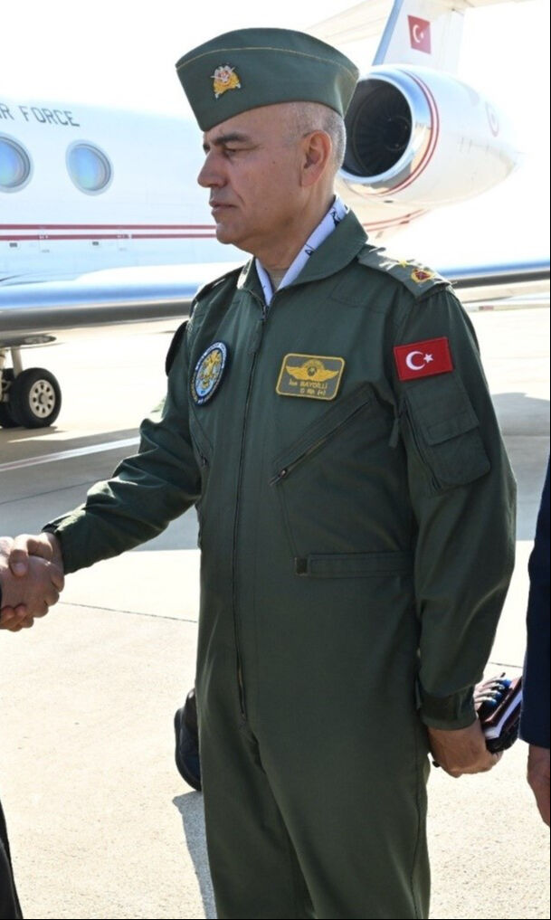 Havada akılalmaz çarpışma! Türkiye'yi hüzne boğan kazada 6 şehit verdik - 1. Resim