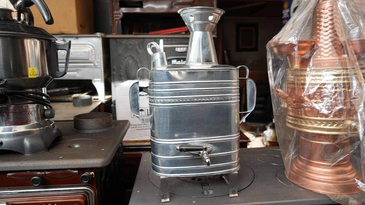 81 yaşındaki usta bir haftada yapıyor, Kanada ve Kuzey İrlanda'ya satıyor! Tanesi 20 bin TL... 81 yaşındaki usta bir haftada yapıyor, Kanada ve Kuzey İrlanda'ya satıyor! Tanesi 20 bin TL... - 2. Resim