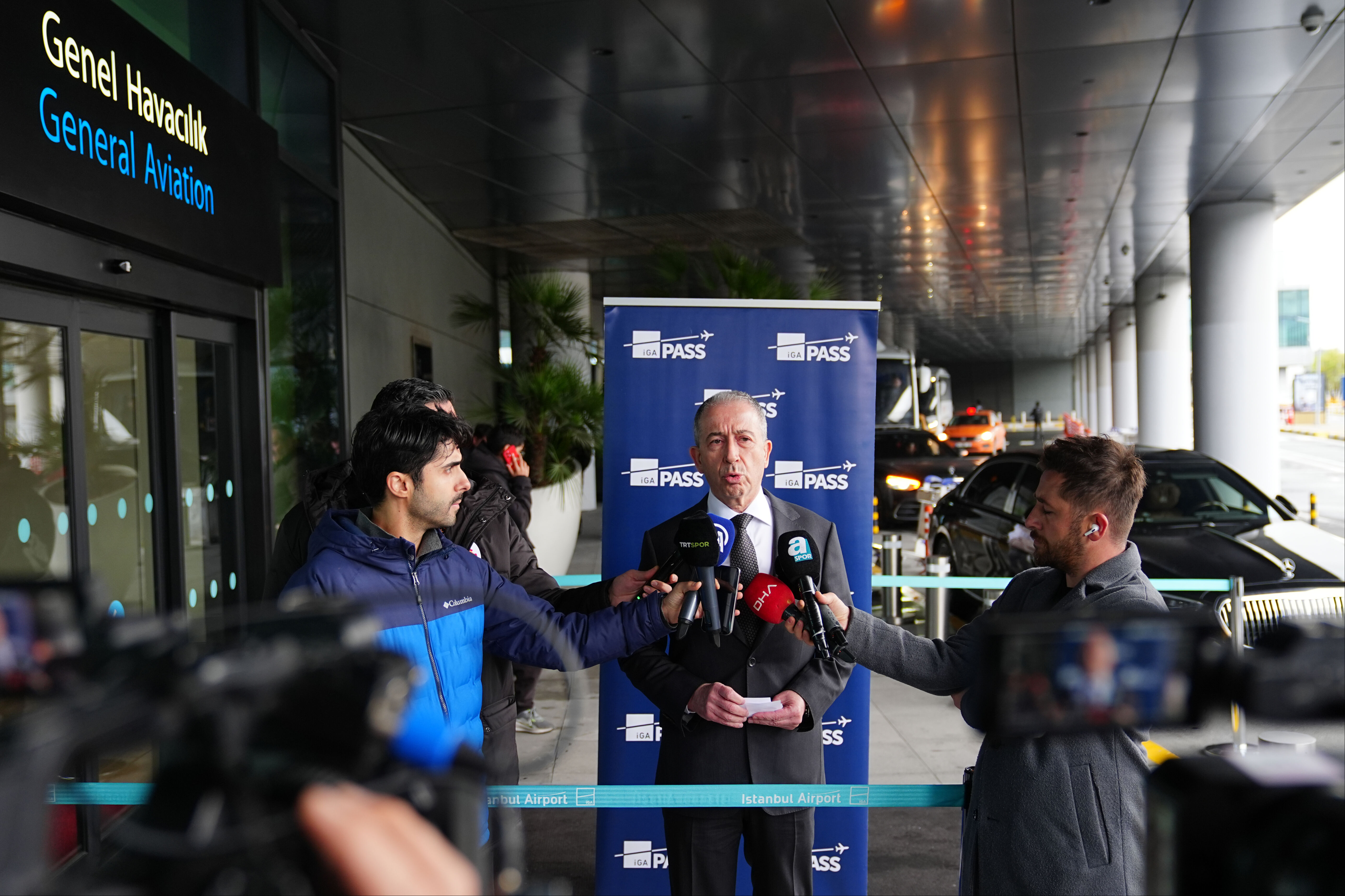 Acun Ilıcalı ve Mourinho'ya 'Hacivat ile Karagöz' benzetmesi! 