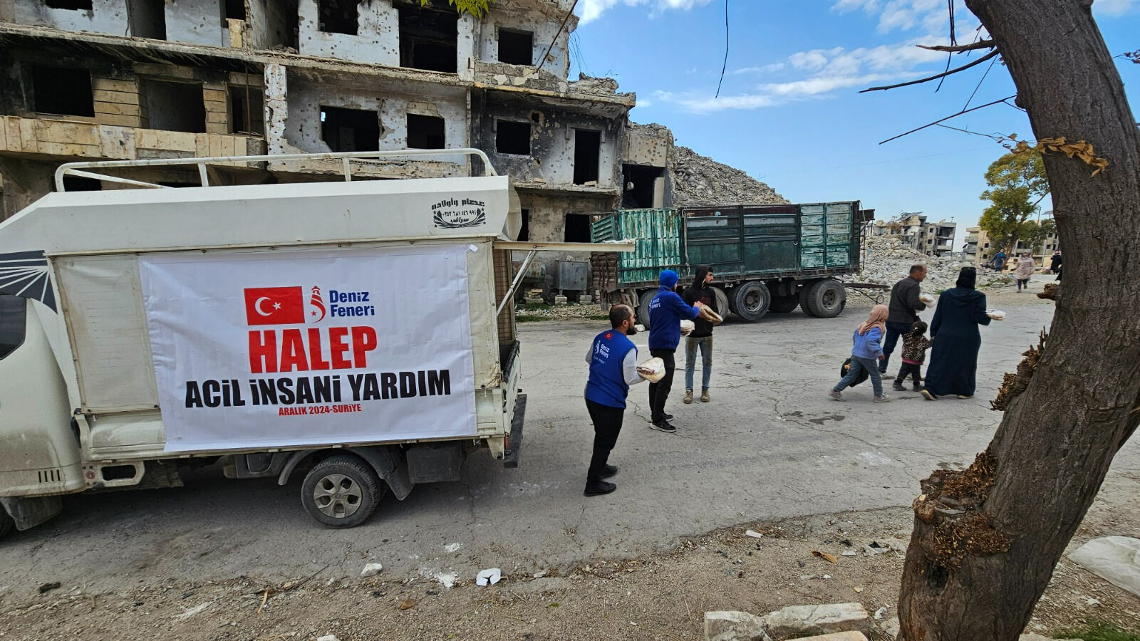 Deniz Feneri Derneği'nden Suriye'deki mazlumlara ekmek yardımı - 2. Resim