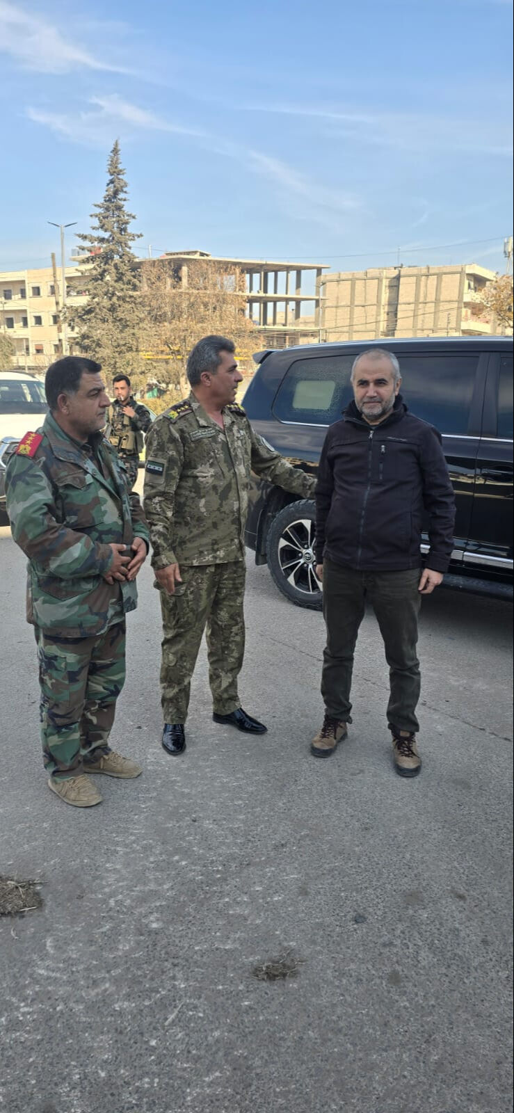 Katil Esad'ı darbe korkusu dağıttı! Suriye'de 13 günlük zaferin sırrını gazetemize anlattılar Katil Esad'ı darbe korkusu dağıttı! Suriye'de 13 günlük zaferin sırrını gazetemize anlattılar - 4. Resim