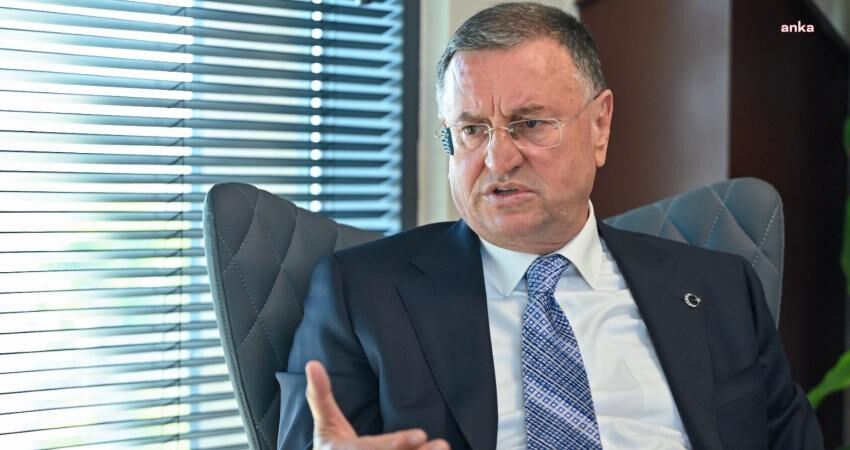 Lütfü Savaş kimdir, nereli? CHP'den ihraç edilmesiyle gündeme geldi  - 3. Resim