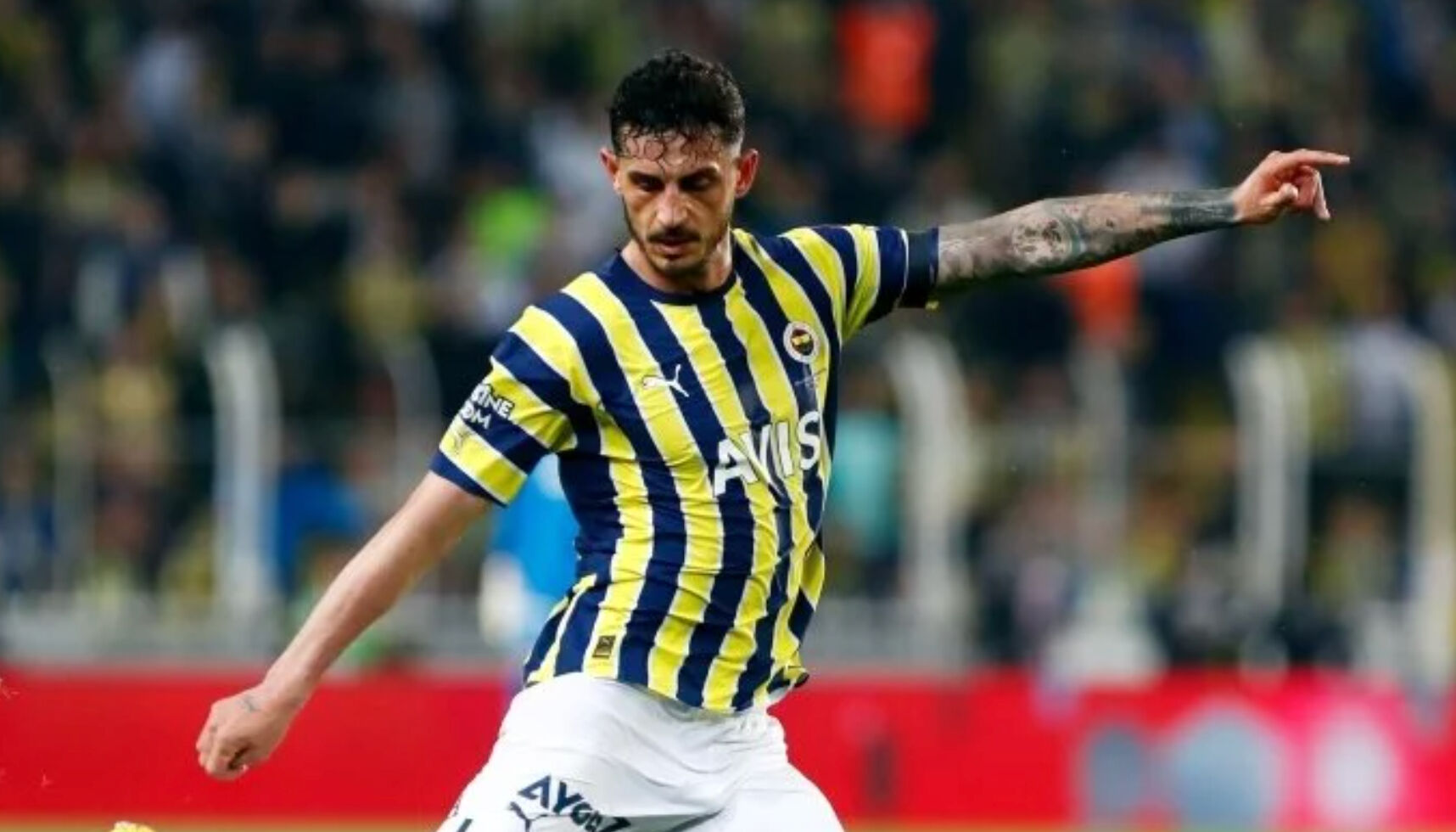 Samet Akaydın'a tepki! Fenerbahçe-Athletic Bilbao maçında stadyum anonsu neden verildi? Samet Akaydın'a tepki! Fenerbahçe maçında stadyum anonsu neden verildi? - 2. Resim