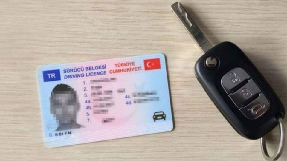 Araba ehliyeti 16 yaşa mı düşürüldü? M, A1 ve B1 sınıfı ehliyet yaş sınırı kesinleşti! Araba ehliyeti 16 yaşa mı düşürüldü? M, A1 ve B1 sınıfı ehliyet yaş sınırı kesinleşti! - 2. Resim