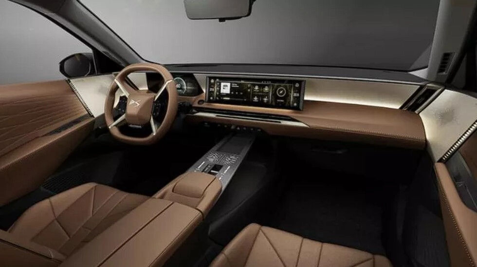 DS Automobiles yüzde 100 elektrikli amiral gemisi DS N°8'i tanıttı! DS Automobiles yüzde 100 elektrikli amiral gemisi DS N°8'i tanıttı! - 4. Resim