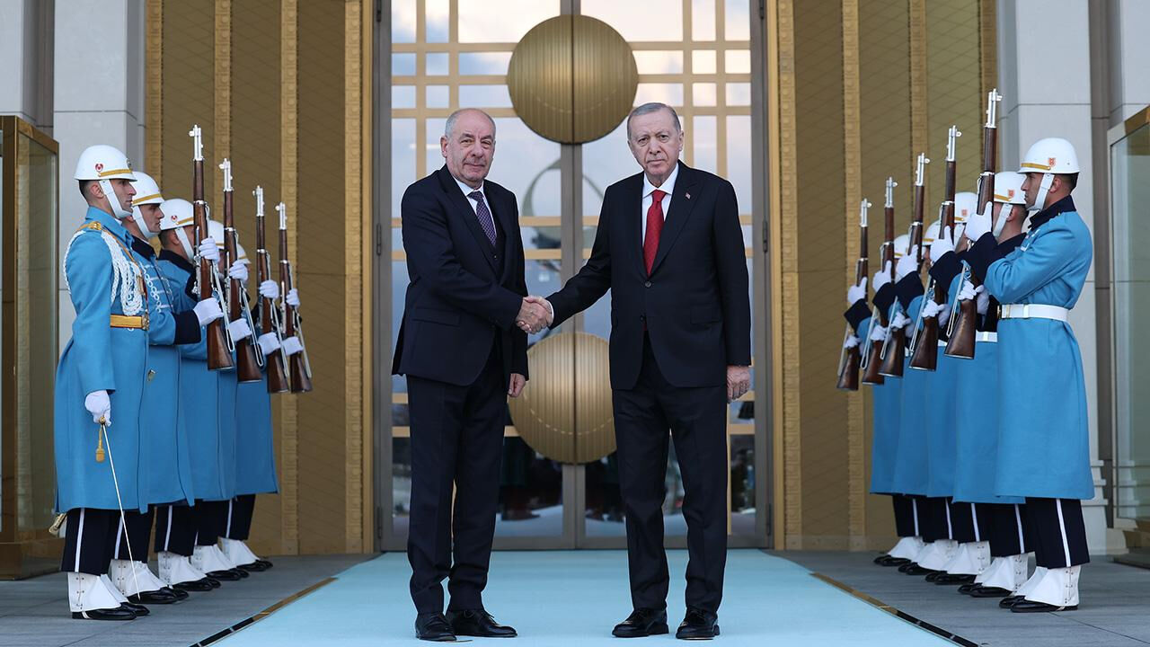 Erdoğan'dan diplomasi trafiği! Sulyok ve Orban ile görüştü Erdoğan'dan diplomasi trafiği! Sulyok ve Orban ile görüştü - 2. Resim