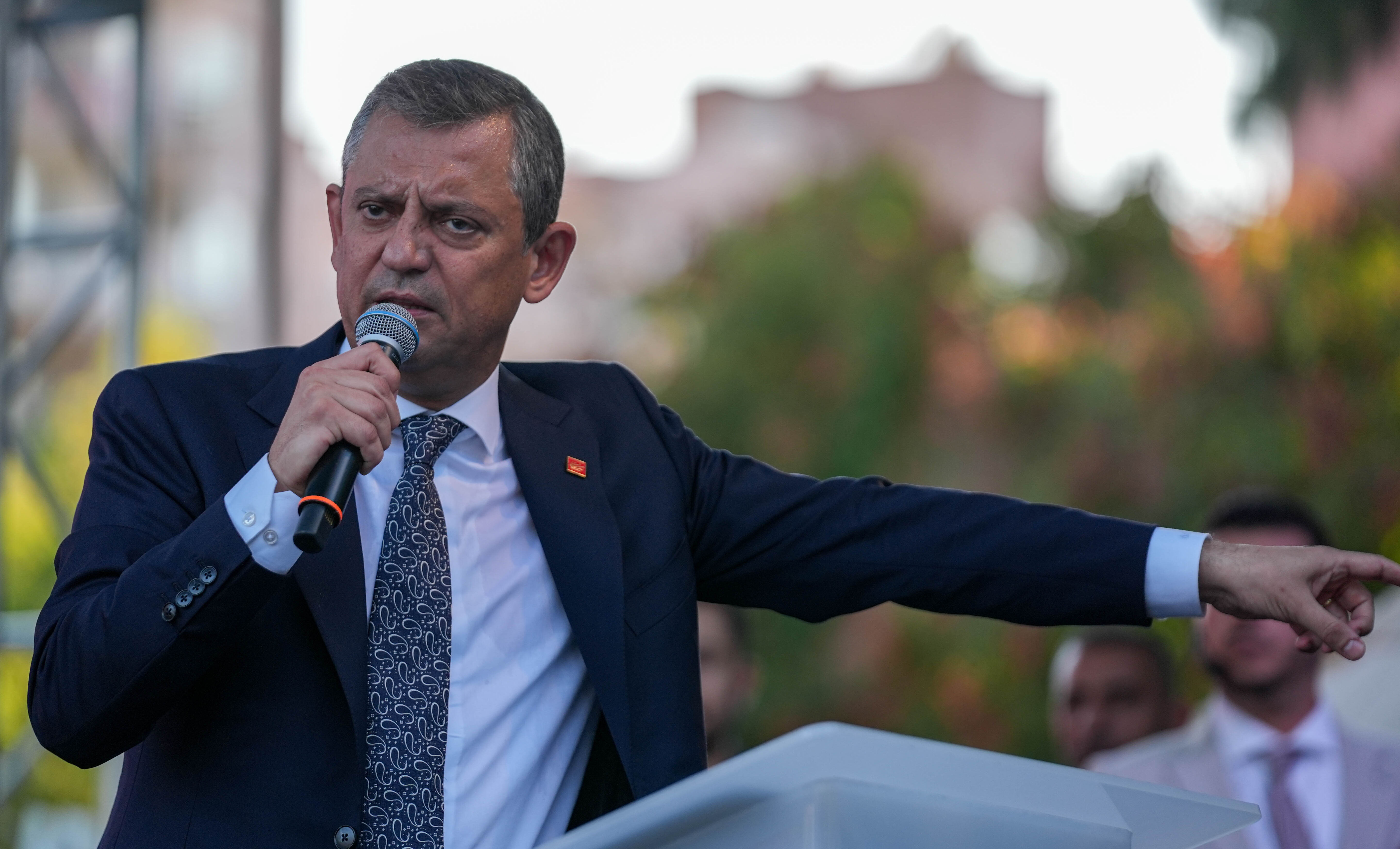 Esad'a çağrısı gündem olmuştu! Özgür Özel o sözlerine açıklık getirdi Esad'a çağrısı gündem olmuştu! Özgür Özel o sözlerine açıklık getirdi - 1. Resim