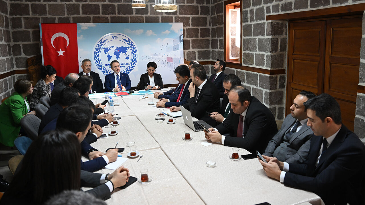 Fahrettin Altun'dan dünyanın konuştuğu mutabakata ilk yorum: 7 saat süren çetin bir müzakere oldu - 3. Resim