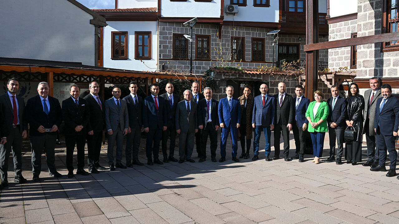 Fahrettin Altun'dan dünyanın konuştuğu mutabakata ilk yorum: 7 saat süren çetin bir müzakere oldu - 4. Resim