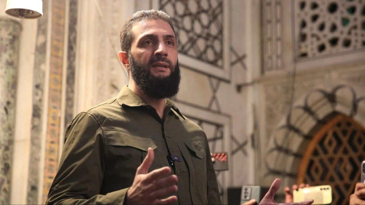 HTŞ lideri Colani kimdir, gömleği İsrail üretimi mi? Muhammed Colani'nin fotoğrafındaki detay dikkat çekti - 3. Resim