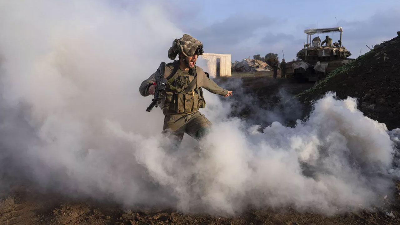 İsrail ordusu, Lübnan'ın Hıyam bölgesinden çekildiğini açıkladı! İki ülkeden de peş peşe açıklama geldi İsrail ordusu, Lübnan'ın Hıyam bölgesinden çekildiğini açıkladı! İki ülkeden de peş peşe açıklama geldi - 1. Resim