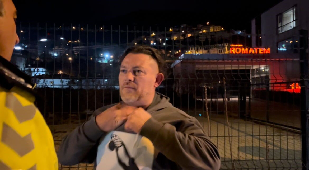 Polisin üzerine yürüyen alkollü sürücü, 