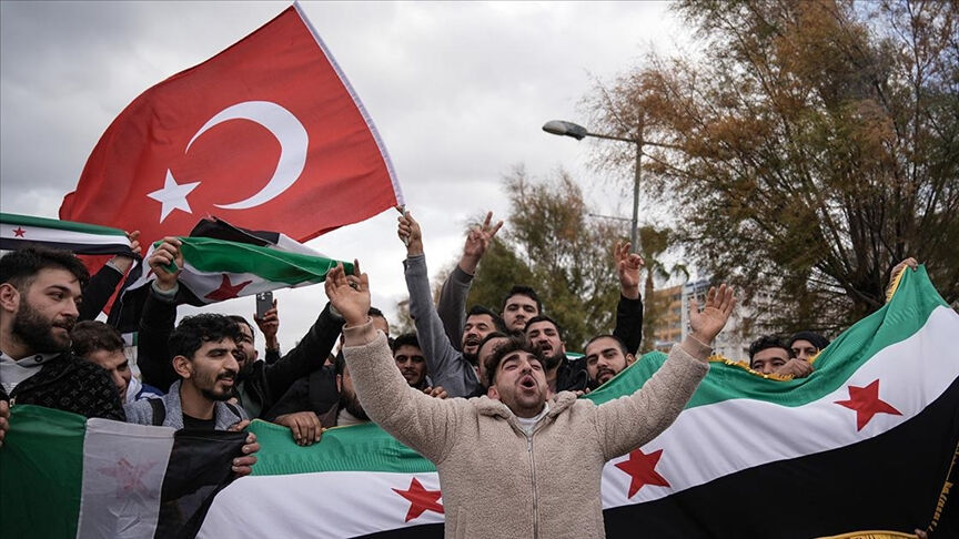 Suriyeli muhalifler duyurdu: Türkiye'nin Şam Büyükelçiliği açılıyor mu? - 1. Resim