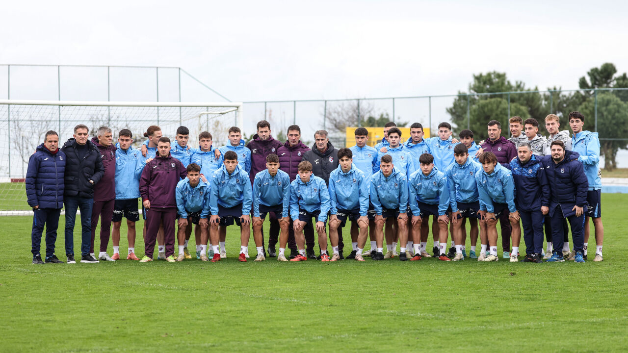 Trabzonspor, Galatasaray maçı hazırlıklarını sürdürdü Trabzonspor, Galatasaray maçı hazırlıklarını sürdürdü - 3. Resim