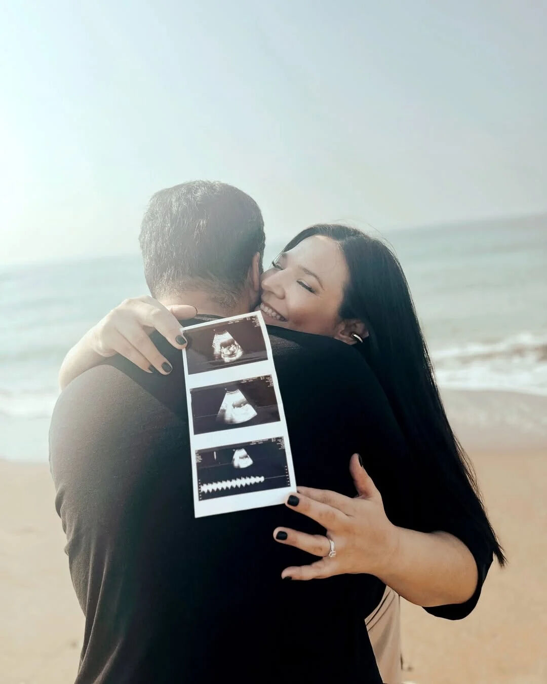 Ünlü şarkıcı Tuğçe Kandemir anne oldu! Çocuğuna verdiği isim dikkat çekti - 2. Resim