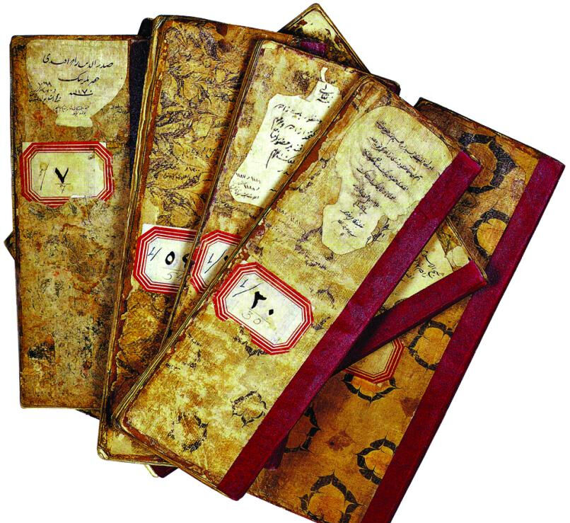 400 yıllık şer'iyye sicilleri günümüz Türkçesine çevrilecek! Şehir tarihine ışık tutulacak 400 yıllık şer'iyye sicilleri günümüz Türkçesine çevrilerek geçmişe ışık tutulacak - 1. Resim