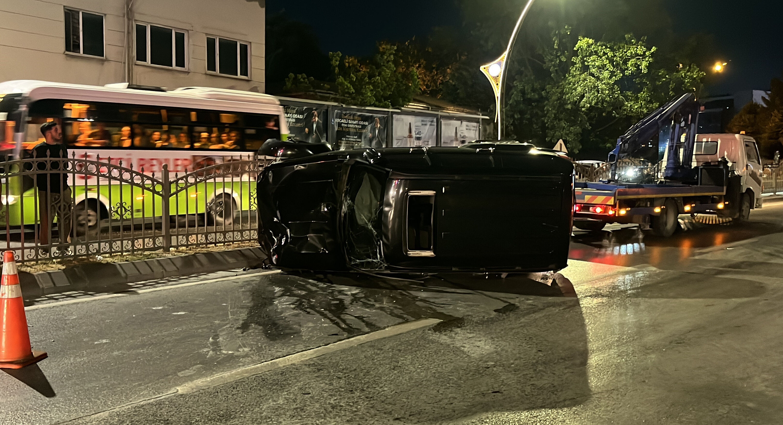 Acılı annenin yürek yakan feryadı! Duruşmada sinir krizi geçirdi Acılı annenin yürek yakan feryadı! Duruşmada sinir krizi geçirdi - 1. Resim