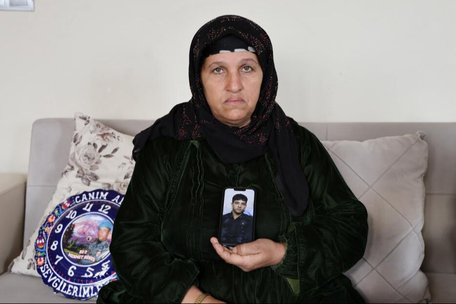 Aylardır kayıp olan Mehmet Güneş Suriye'de mi? Esad ve PKK yenildi, umutlar yeniden yeşerdi Aylardır kayıp olan Mehmet Güneş Suriye'de mi? Esad ve PKK yenildi, umutlar yeniden yeşerdi - 3. Resim