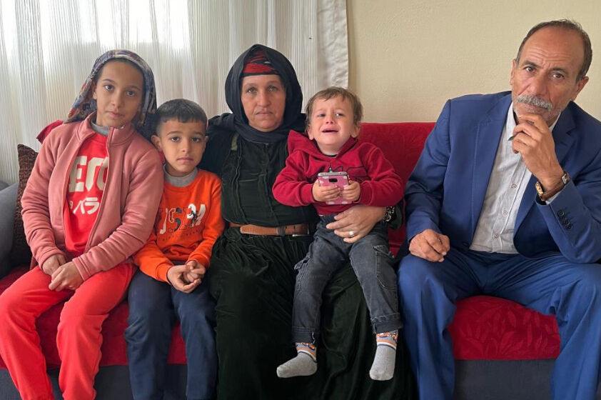 Aylardır kayıp olan Mehmet Güneş Suriye'de mi? Esad ve PKK yenildi, umutlar yeniden yeşerdi Aylardır kayıp olan Mehmet Güneş Suriye'de mi? Esad ve PKK yenildi, umutlar yeniden yeşerdi - 1. Resim