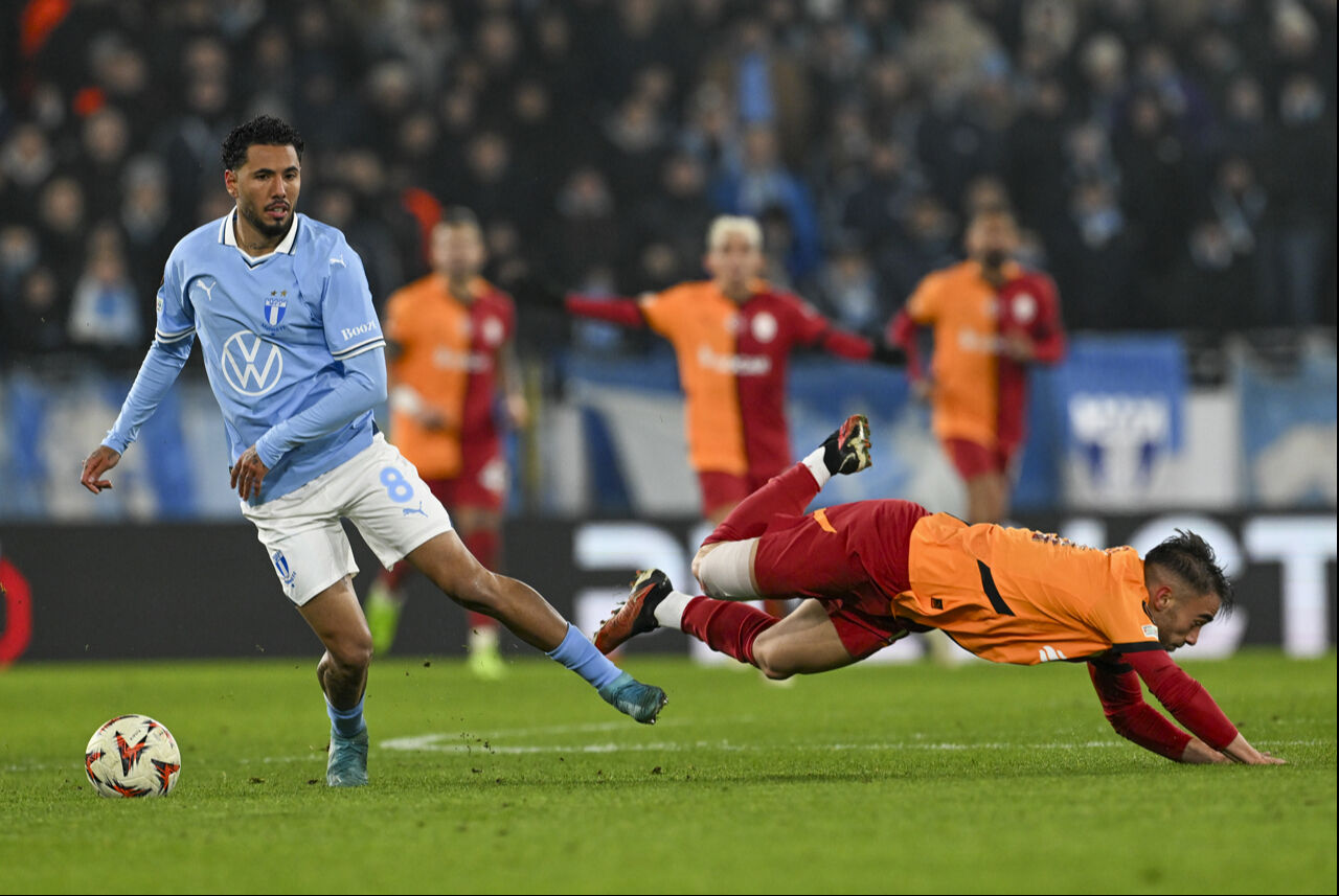 Malmö-Galatasaray maçı sonrası Okan Buruk'a eleştiri!  Malmö-Galatasaray maçı sonrası Okan Buruk'a eleştiri!
