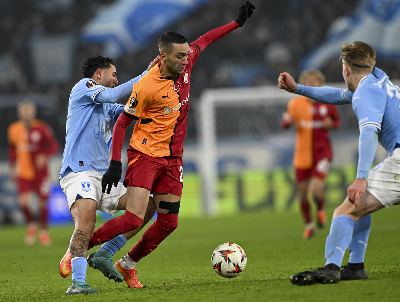 Malmö-Galatasaray maçı sonrası Okan Buruk'a eleştiri!  Malmö-Galatasaray maçı sonrası Okan Buruk'a eleştiri!