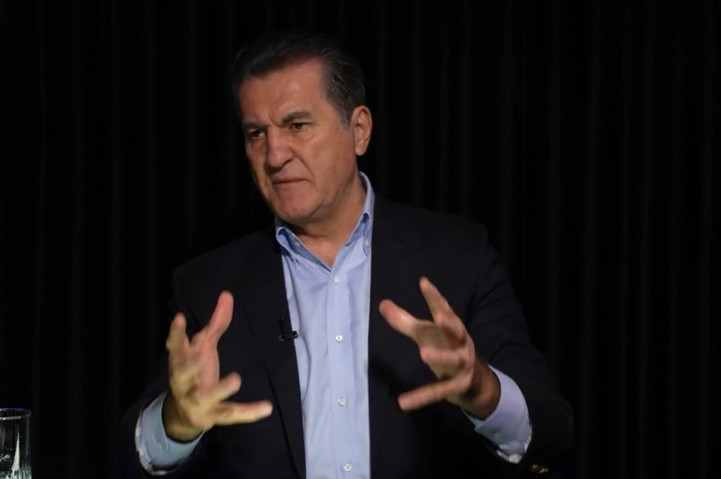 Müstehcen video iddiasıyla gündeme gelmişti! Mustafa Sarıgül'e katıldığı programda açık açık soruldu - 1. Resim