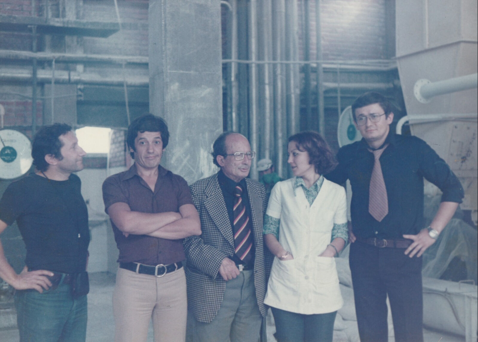 Sanayinin kadın devrimcisi: Hadiye Küçükuyar Şengül’ün ilham veren hayatı raflarda! Sanayinin kadın devrimcisi: Hadiye Küçükuyar Şengül’ün ilham veren hayatı raflarda! - 1. Resim