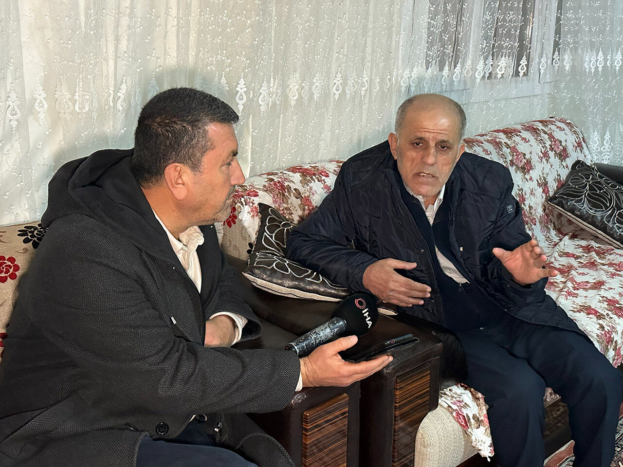 Suriye'de hapsedilen Türk vatandaşı! Aile 28 yıl önce tutuklanan Mehmet Ali Yıldırım'ın peşine düştü Suriye'de hapsedilen Türk vatandaşı! Aile 28 yıl önce tutuklanan Mehmet Ali Yıldırım'ın peşine düştü - 1. Resim