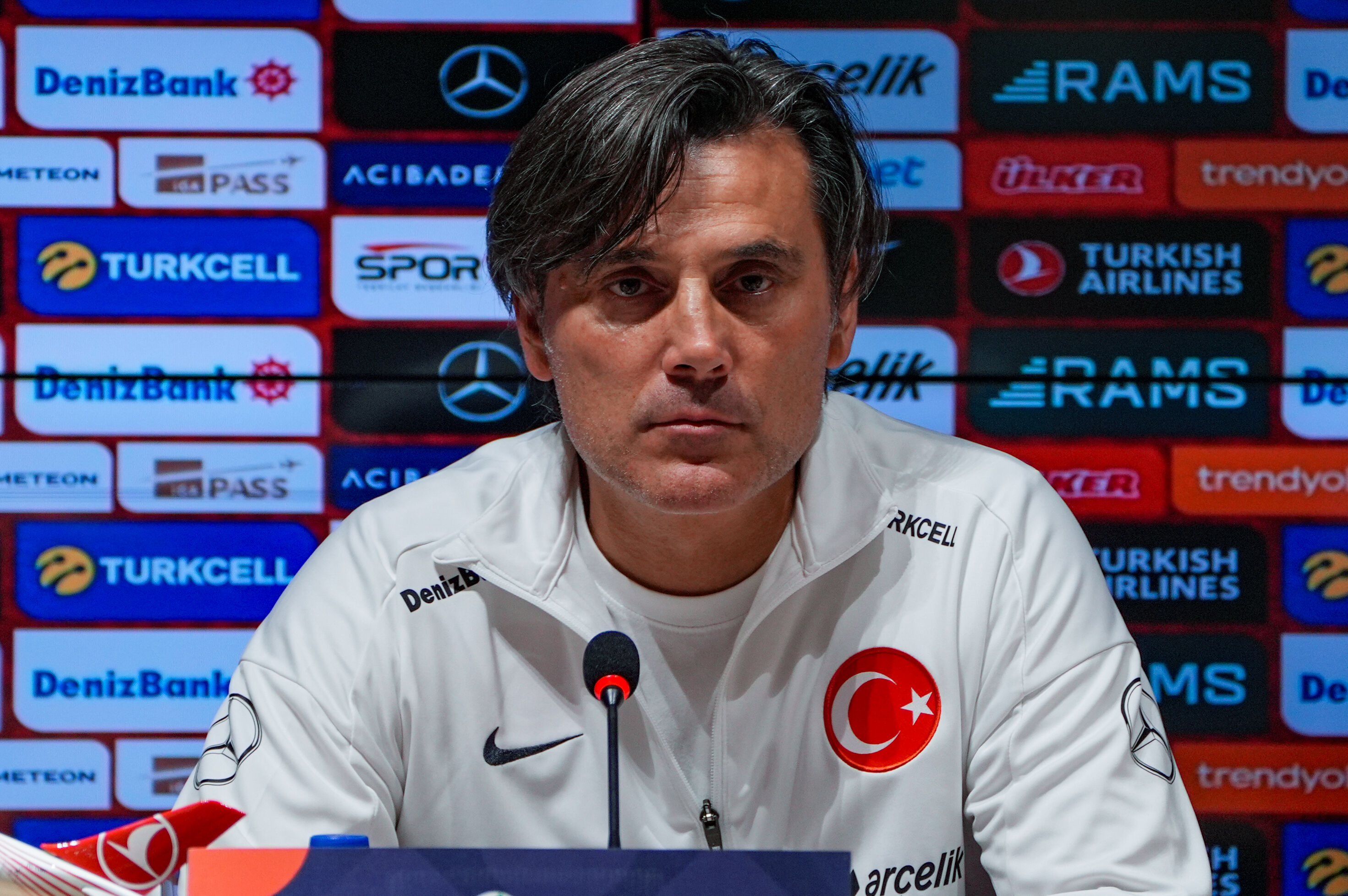 Vincenzo Montella, Dünya Kupası'ndaki rakipleri yorumladı! 