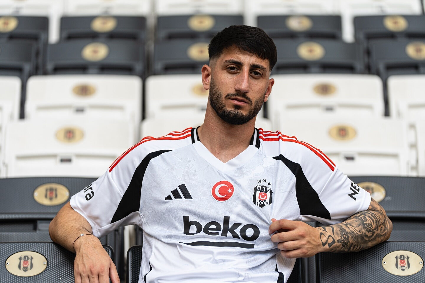 Beşiktaş Başkanı Hüseyin Yücel'den Talisca açıklaması: Talisca'ya gitmeyeceğiz Beşiktaş Başkanı Hüseyin Yücel'den Talisca açıklaması: Talisca'ya gitmeyeceğiz - 2. Resim