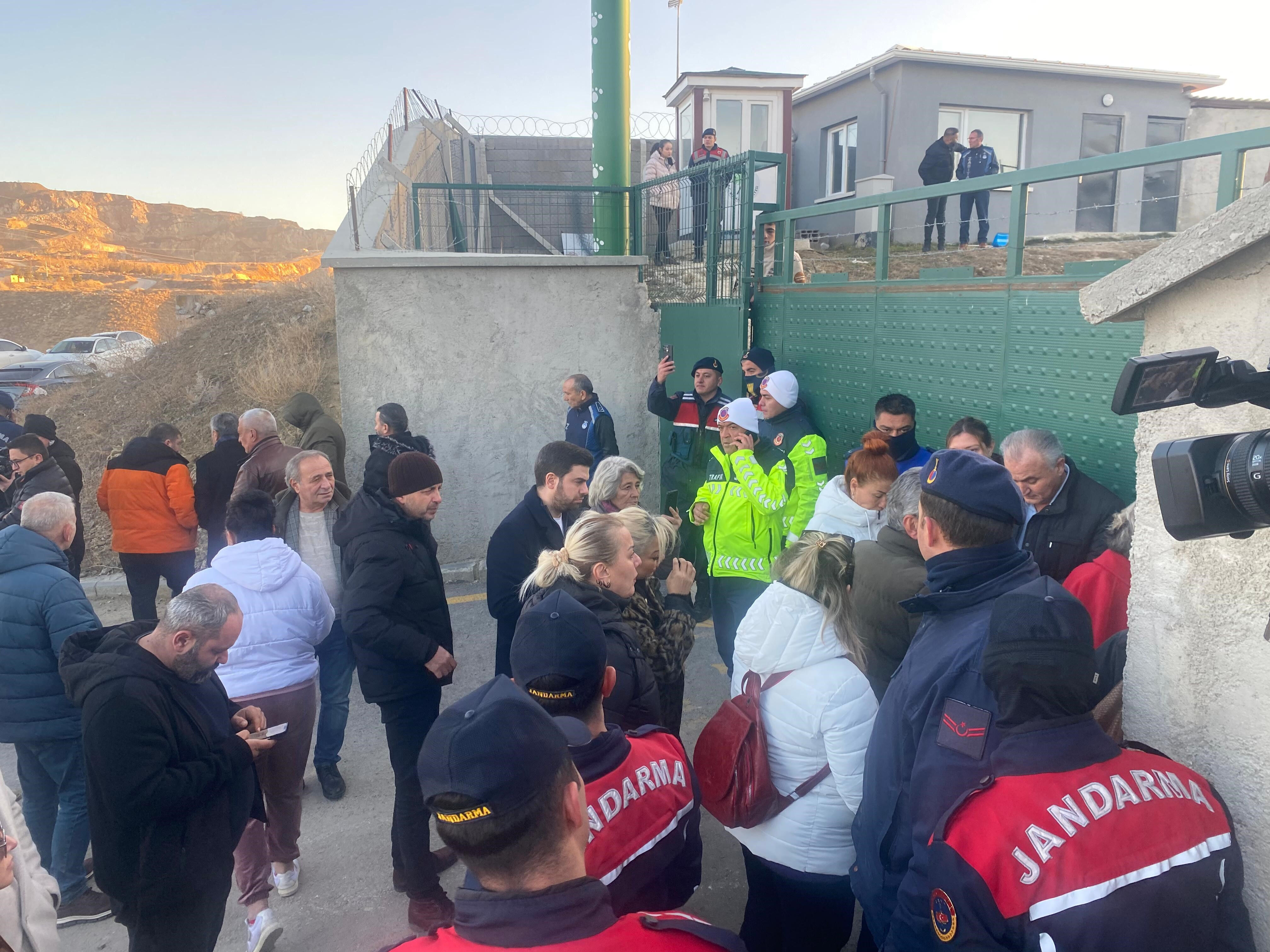 CHP'li Mamak Belediyesi'nde barınağında köpeklere işkence! - 1. Resim