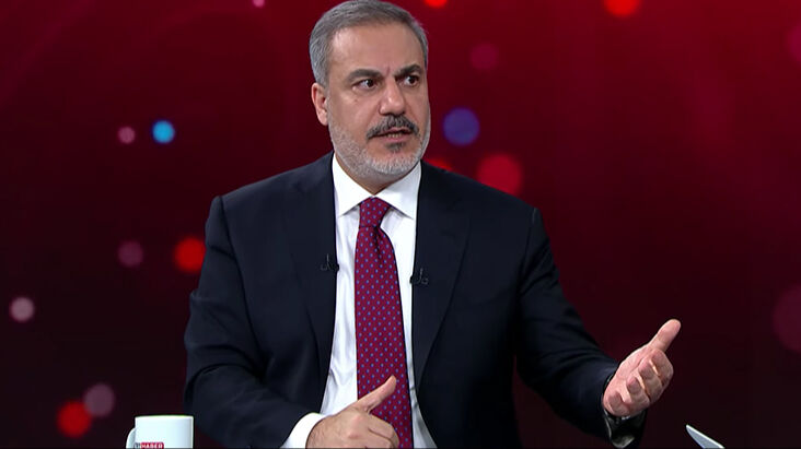 Esad'ın Rusya'ya kaçtığı gece dikkat çeken telefon görüşmesi! Hakan Fidan ilk kez anlattı - 1. Resim