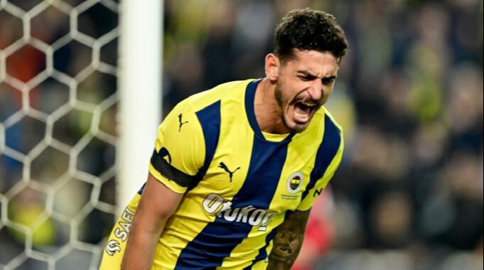 Fenerbahçe’de kriz büyüyor: Samet Akaydın takımdan ayrılmaya hazırlanıyor - 1. Resim