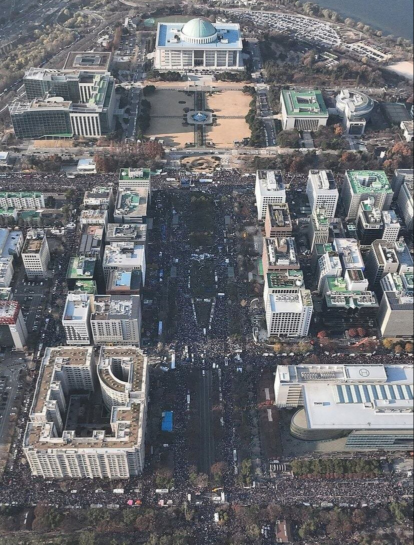 Güney Kore'de Devlet Başkanı Yoon'un azli kabul edildi! Sıkı yönetim kararı almıştı Güney Kore'de Devlet Başkanı Yoon'un azli kabul edildi! Sıkı yönetim kararı almıştı - 2. Resim