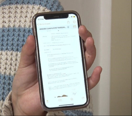 Kimliği dolandırıcıların eline geçen öğrenci ülkesine dönemiyor - 3. Resim