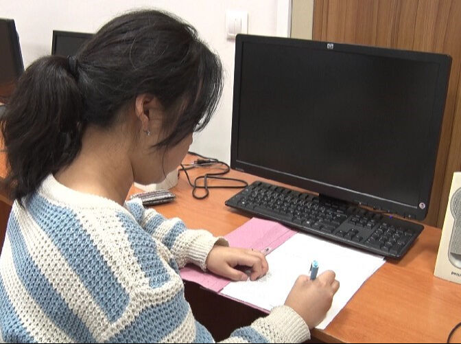 Kimliği dolandırıcıların eline geçen öğrenci ülkesine dönemiyor - 2. Resim