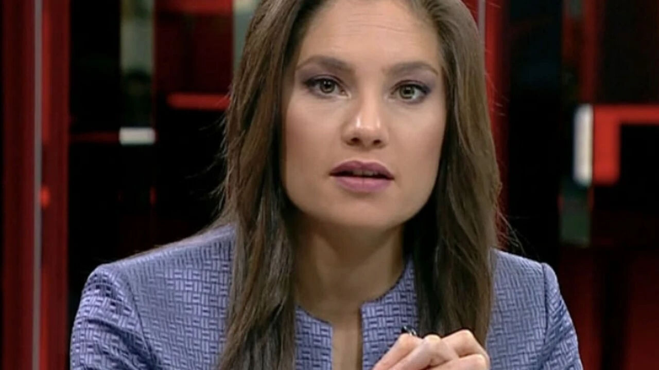 Nevşin Mengü'ye gözaltı! Mahkeme yurt dışına çıkışını yasakladı - 2. Resim