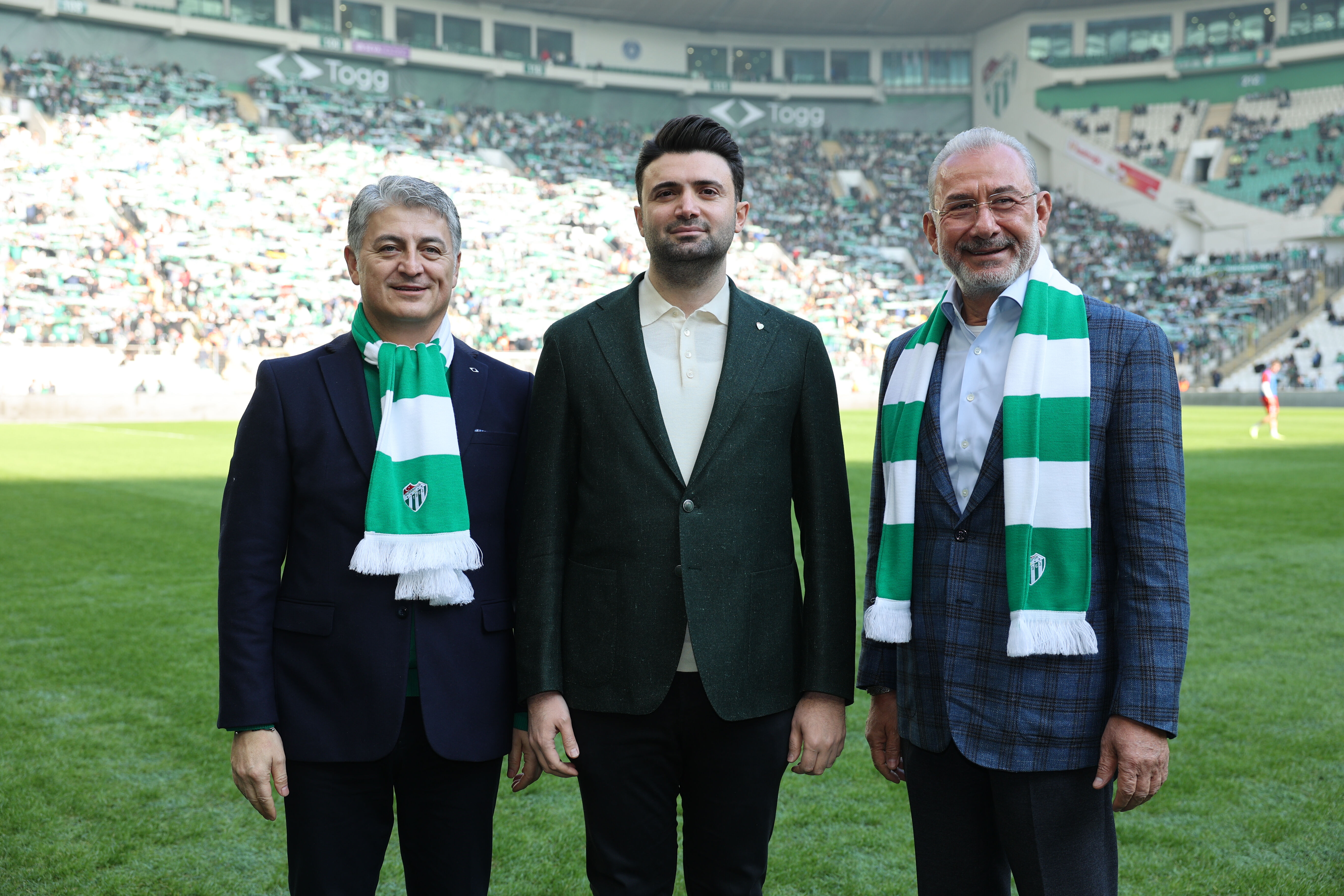 Togg, Bursaspor’un tribün ve şort sponsoru oldu! - 1. Resim