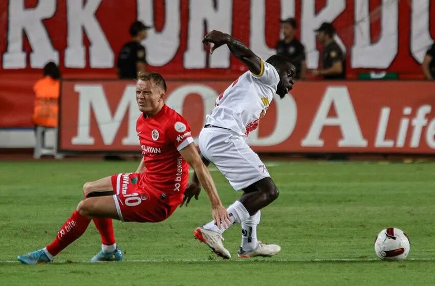 Antalyaspor - Kayserispor maçı hangi kanalda, ne zaman, saat kaçta? Maçın hakemi belli oldu! - 4. Resim