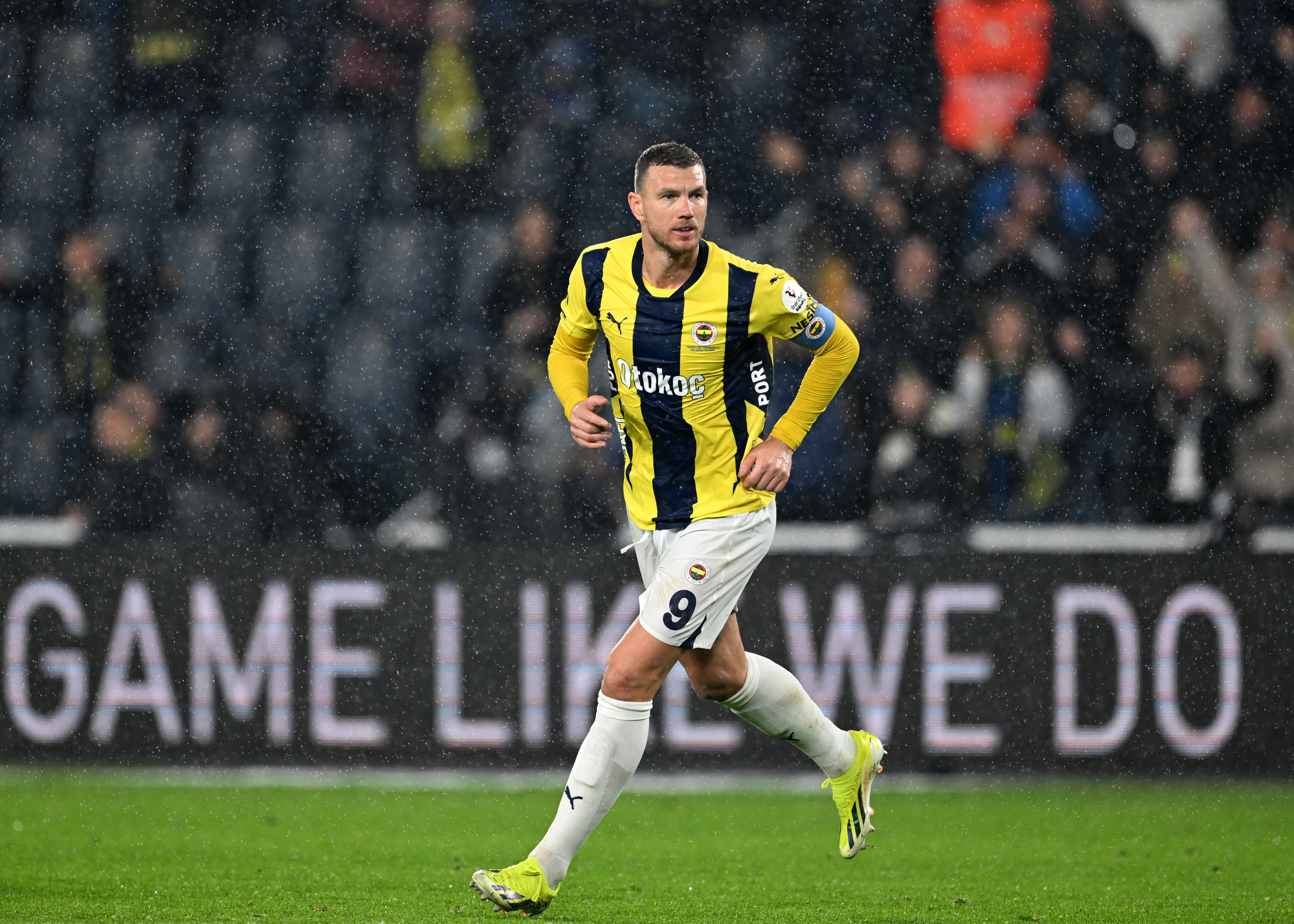 Fenerbahçe - RAMS Başakşehir | Canlı Anlatım - 1. Resim