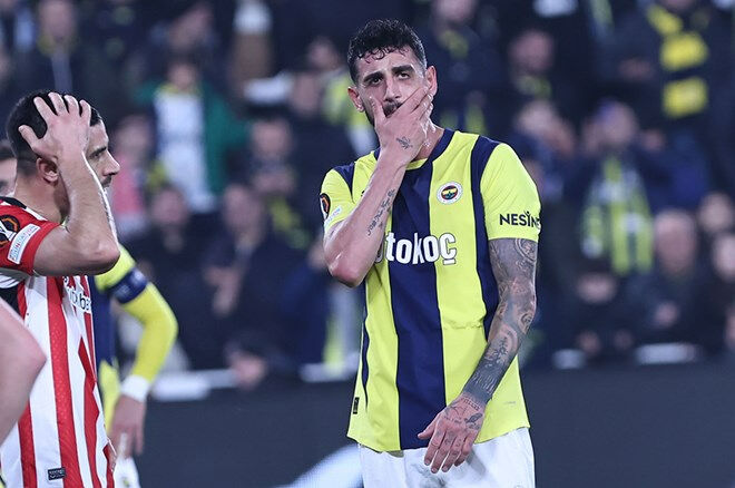 Fenerbahçe'de Samet Akaydin krizi! Ali Koç uyardı, Jose Mourinho dinlemedi - 1. Resim