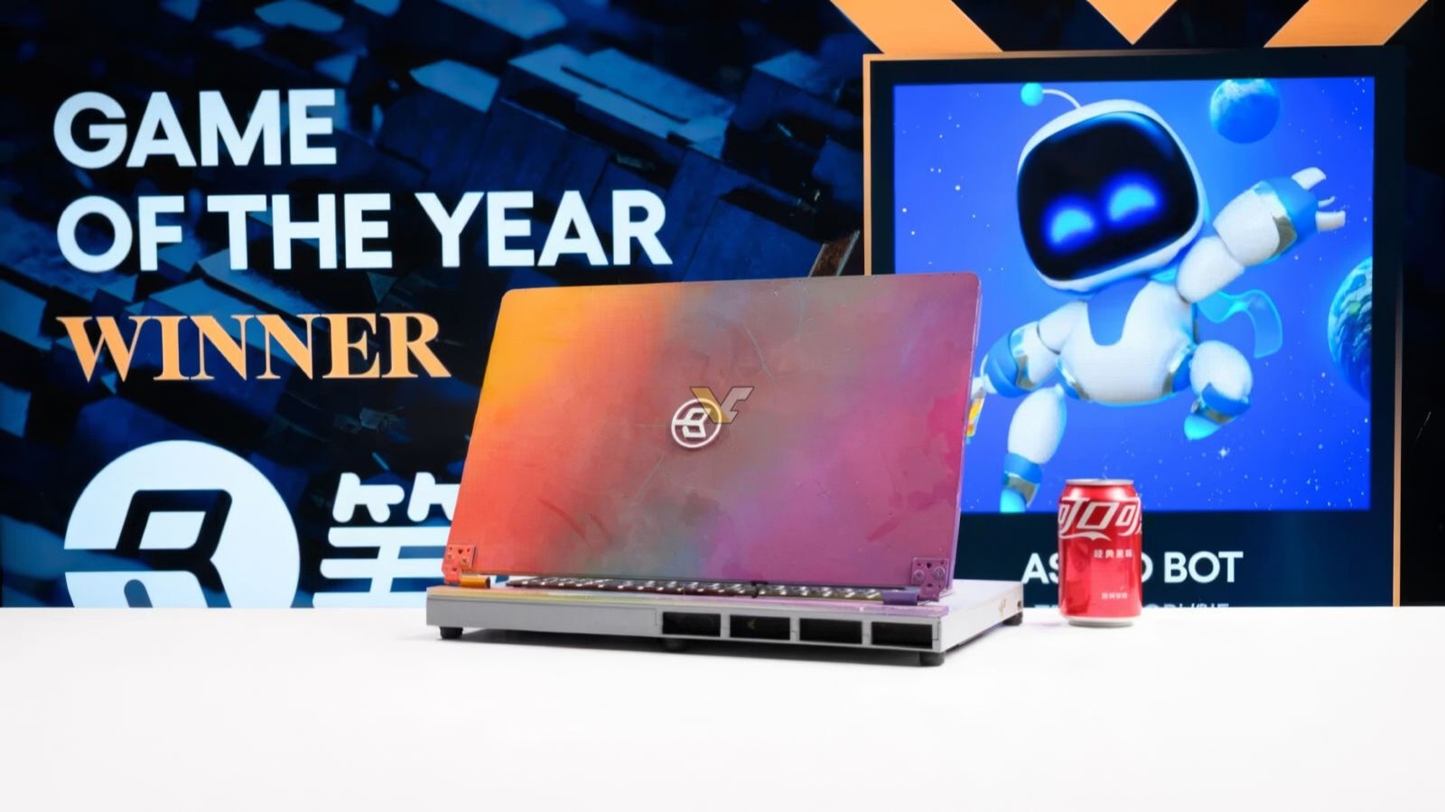 PlayStation 5, 100 bin TL'ye dizüstü bilgisayara dönüştürüldü! 17,3 inçlik 4K ekrana sahip - 1. Resim