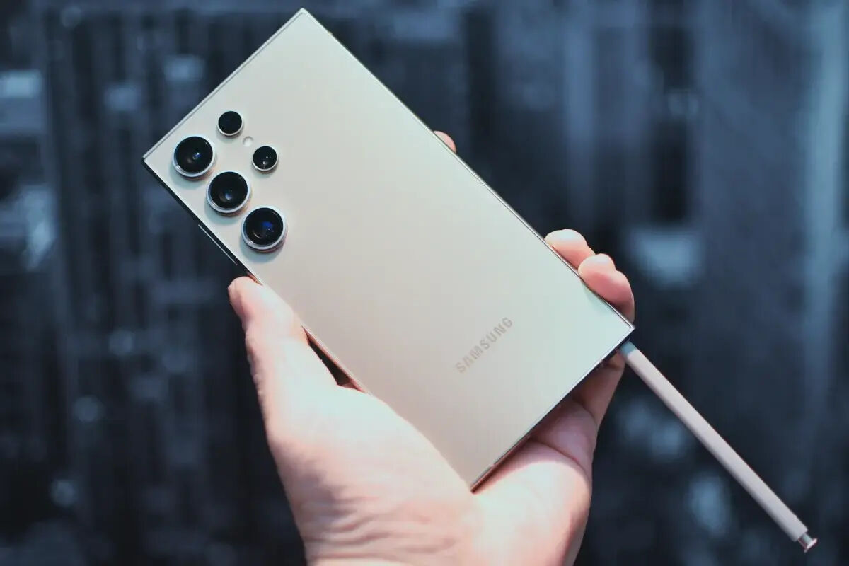 Samsung'dan Apple hamlesi! Şirketi geride bırakacak yeni özellik yolda Samsung'dan Apple hamlesi! Şirketi geride bırakacak yeni özellik yolda - 1. Resim