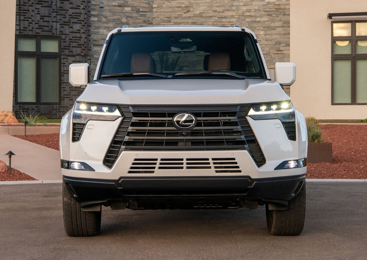 10 hoparlörlü 350 beygirlik canavar: Lexus GX 10 hoparlörlü 350 beygirlik canavar: Lexus GX - 2. Resim